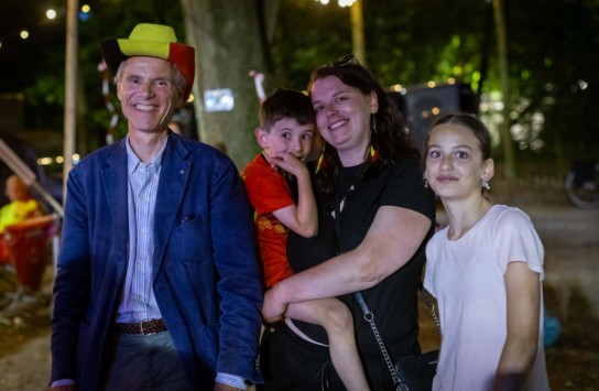  (vergroot foto)